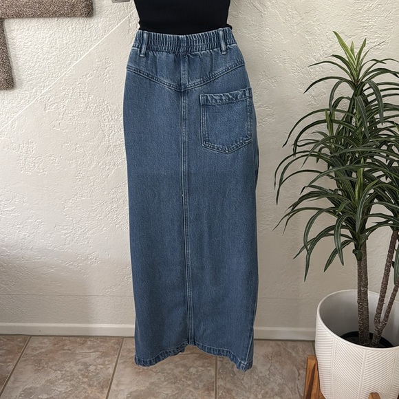 YOUNG FABULOUS & BROKE Women’s High-Waisted Denim Maxi Skirt Size Small NWOT - Picture 5 of 15